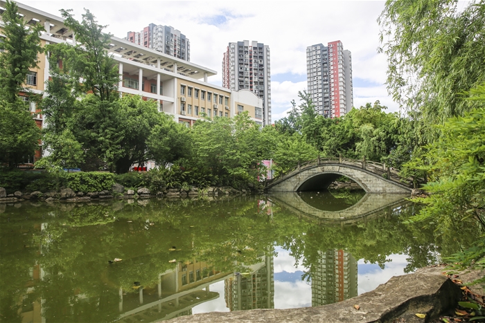 德阳巴川中学图片